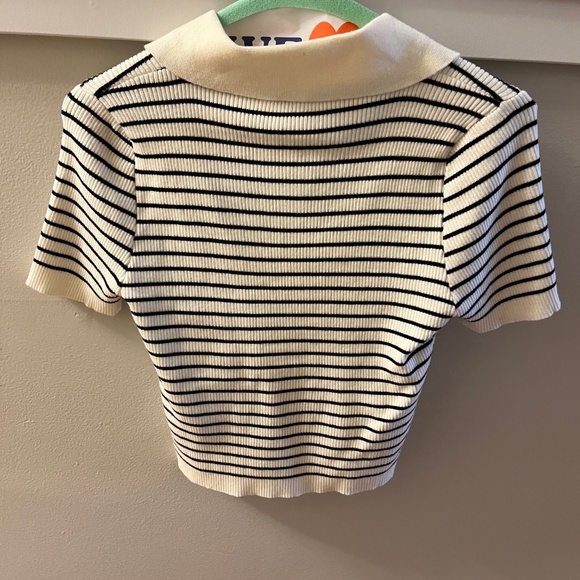 cropped sweater size 00-2 - Picture 3 of 3